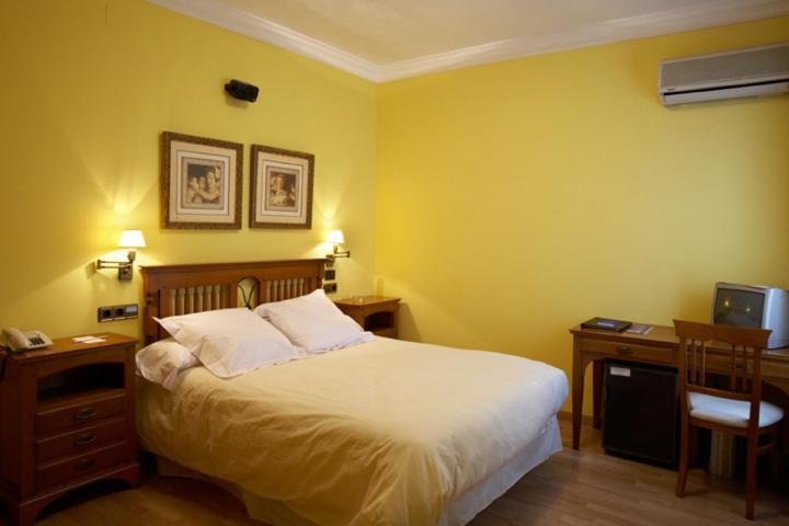 Hotel Juanito La Roda Room photo